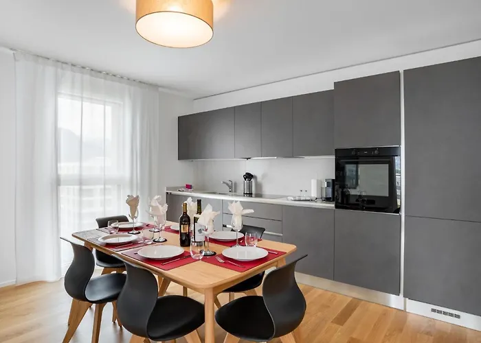 Apartment Loctowers A4-8-2 By Interhome